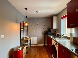 Kitchen - click for photo gallery